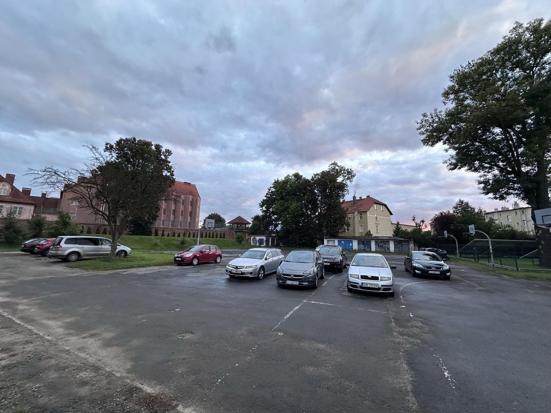 MDK w Jeleniej Górze doczeka się remontu placu