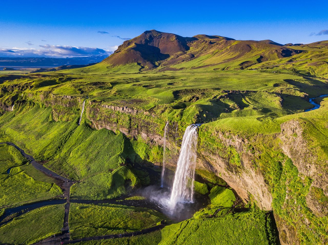 Islandia. Niezwykły kraj, do którego dolecisz z Polski tanimi liniami