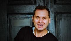 Artur Szczęsny na czele działu komunikacji w Zachęcie – Narodowej Galerii Sztuki