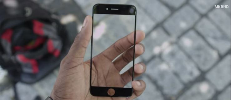 iPhone wreszcie rośnie. 4.7" ekran pokryty szafirowym szkłem oraz phablet