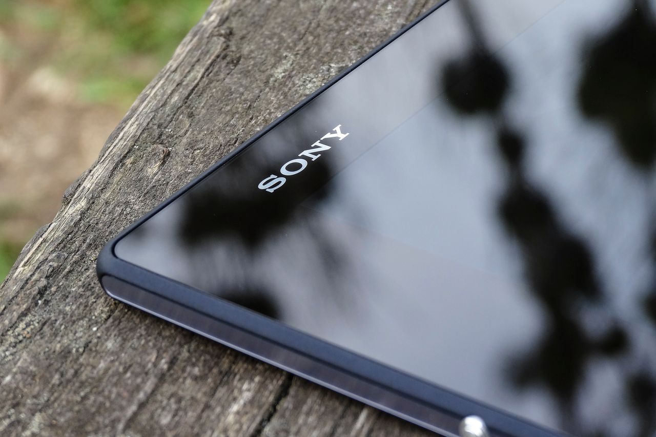 Sony Xperia Z2 Tablet — test konkurenta iPada Air