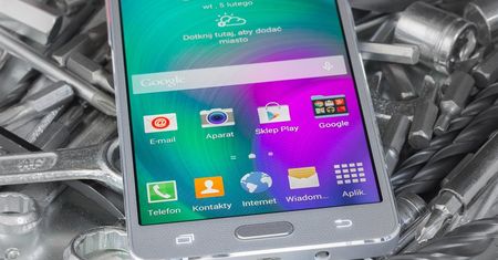 Do metalowej elity Samsunga dołączy wyjątkowo smukły Galaxy A8