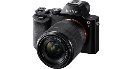 Chcesz przetestować pełnoklatkowego bezlusterkowca Sony A7? Idź do salonu, dostaniesz go na trzy dni za darmo