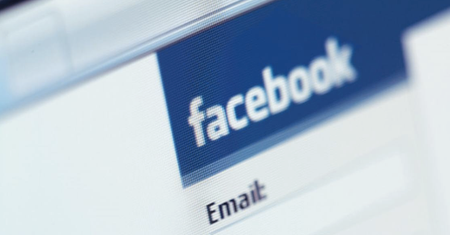 Facebook rozpoczyna ogólnoświatowe testy reklam w Messengerze