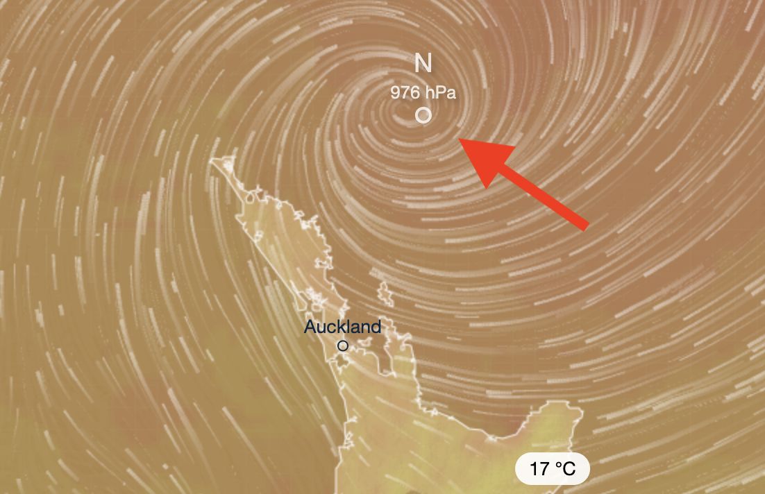 Alarm na drugim końcu świata. Fale mogą sięgać 13 metrów