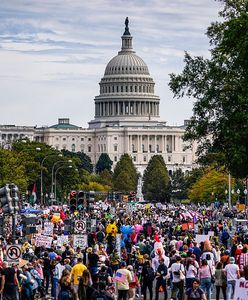 Rekordowe protesty w USA. 7 mln Amerykanów przeciwko Trumpowi