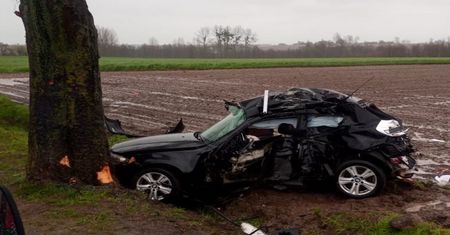 Tragiczny finał majówki w Radominie. Lawina komentarzy pod zdjęciem bmw