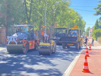 Remont ulicy Racławickiej na finiszu. Utrudnienia dla kierowców w centrum Leszna