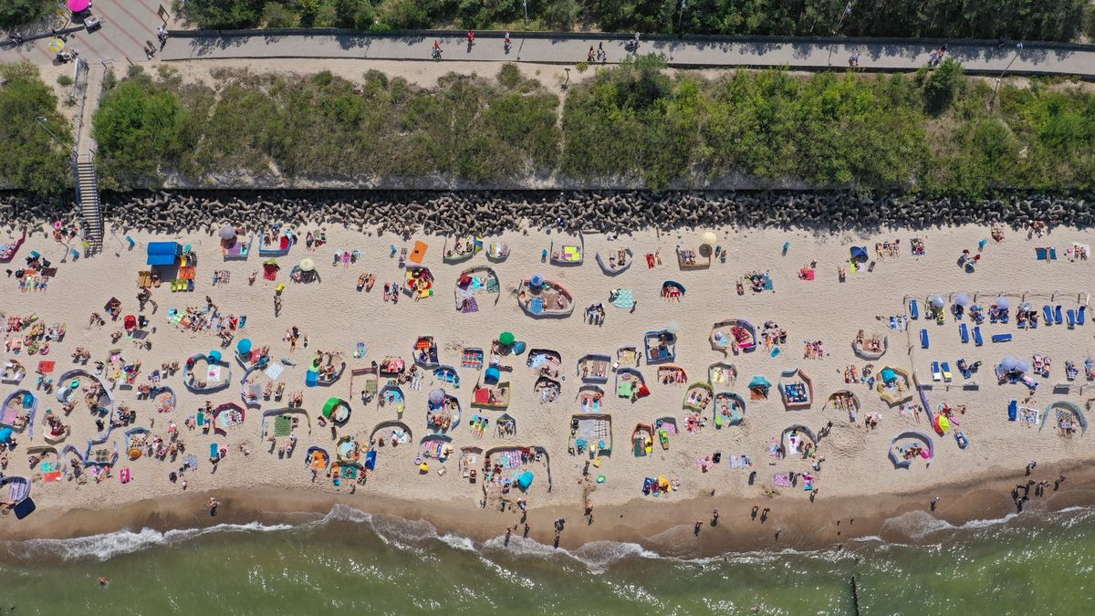 Policja podsumowuje połowę wakacji w Mielnie
