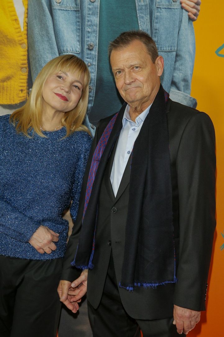 Jan Frycz z żoną na premierze filmu „Na Twoim miejscu”.
