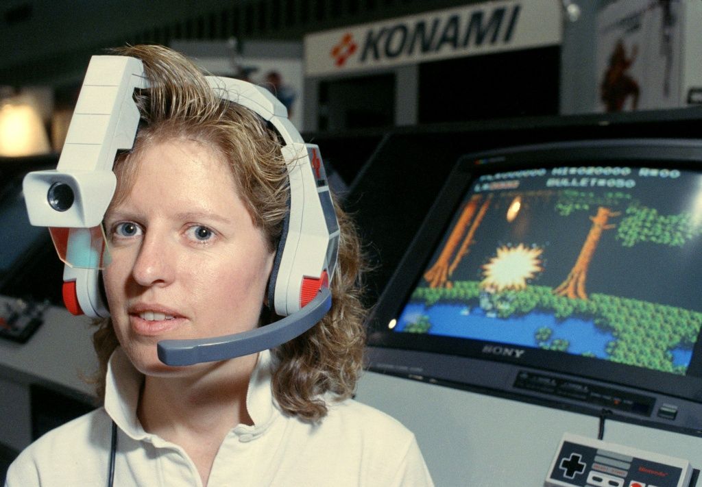 Wymarłe gadżety świata gier - Konami Laserscope