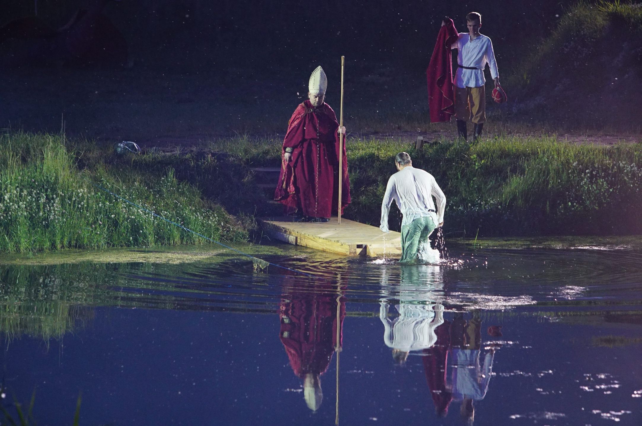 Widowisko historyczne "Orzel i krzyz"
09.06.2017 Murowana Goslina . Premiera widowiska plenerowego " Orzel i krzyz "
Fot. Lukasz Cynalewski / Agencja Wyborcza.pl
Fot. Lukasz Cynalewski / Agencja Wyborcza.pl
widowisko plenerowe, orzel i krzyz, historia, /FR/