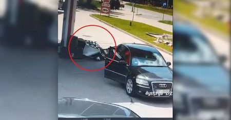 Zapomniał wyjąć pistolet z baku. Wyrwał dystrybutor na stacji paliw i odjechał