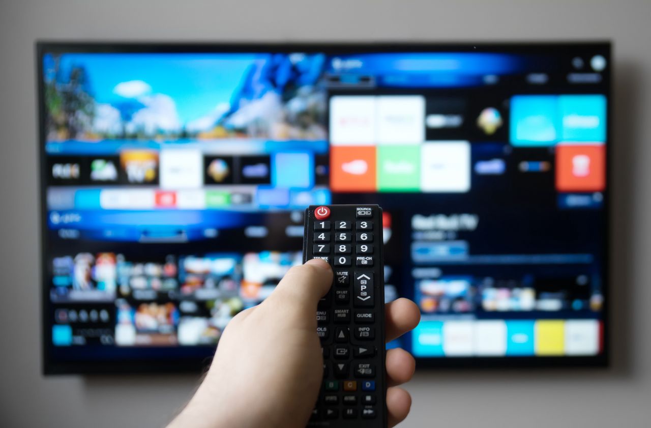 Co to jest Smart TV? Podpowiadamy, na co zwrócić uwagę przed zakupem