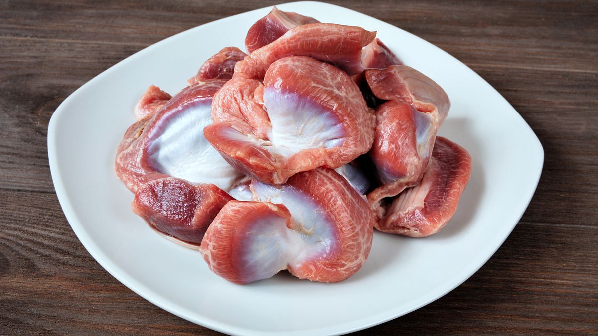 Żołądki drobiowe wymagają odpowiedniego przygotowania. 