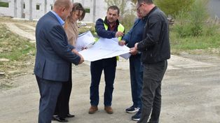 Gmina Biłgoraj przekazuje plac budowy pod nowe drogi