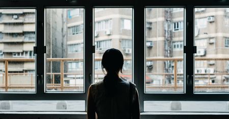 Psycholożka Aleksandra Sikorska: "Utrzymanie dotychczasowej rutyny pomoże zbudować poczucie kontroli nad nową sytuacją"