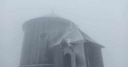 W Karkonoszach już zimowe warunki