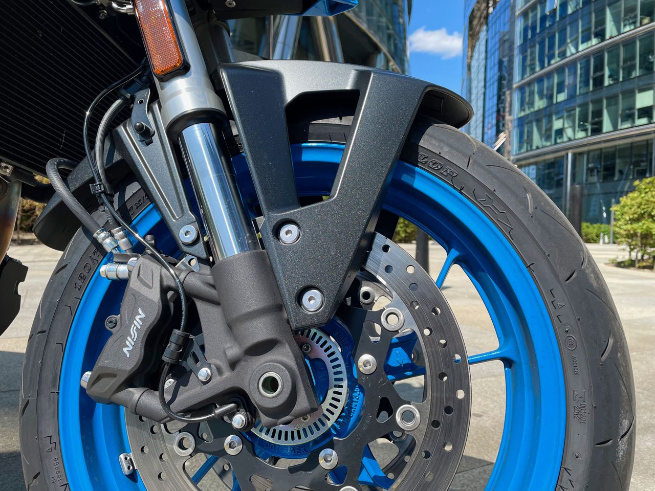 Suzuki GSX-8S