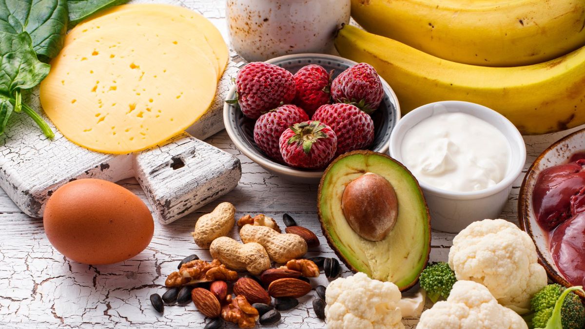 Witaminy na odporność działają poprzez różne właściwości i mechanizmy.