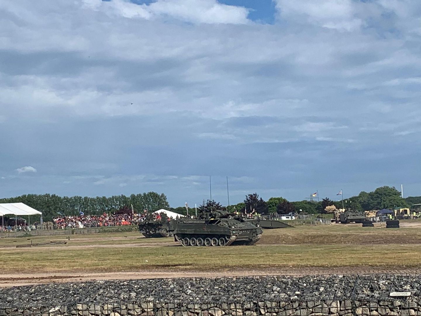 British Army podczas pokazu z bojowym wozem piechoty Warrior.