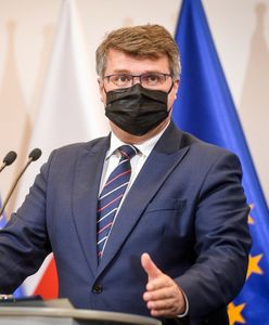 Uchodźcy na granicy z Białorusią. Wiceszef MSWiA: Nic nie wskazuje, że grozi im coś złego