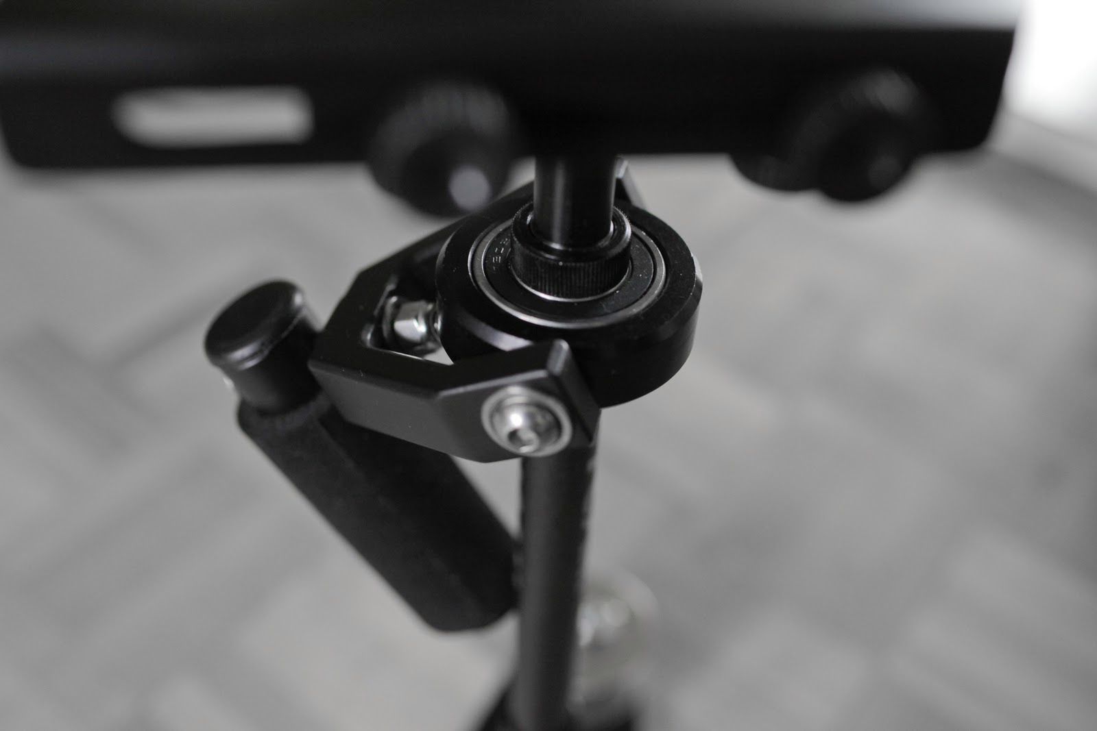 Flycam Nano - testy taniej stabilizacji do lustrzanek filmowych [wideo] 3