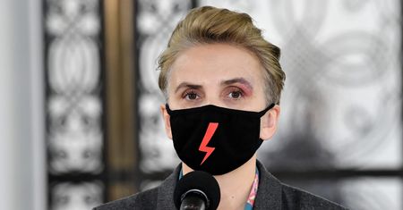 Odwołanie ks. Andrzeja Dymera. Posłanka składa zawiadomienie. "Ksiądz drapieżca"