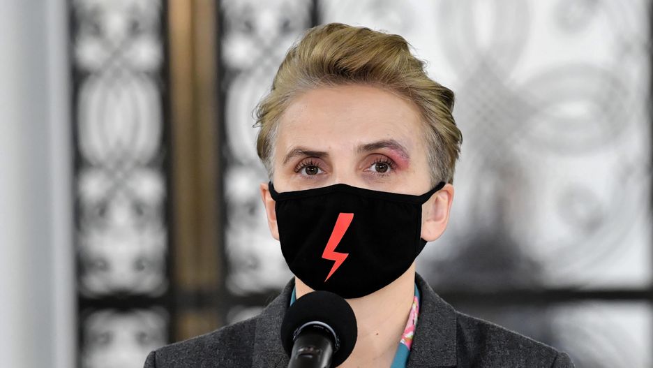 Odwołanie ks. Andrzeja Dymera. Posłanka Lewicy składa zawiadomienie. "Ksiądz drapieżca"