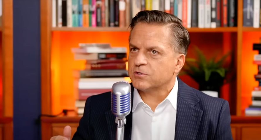 Oto lider wśród dziennikarzy politycznych na YouTube. A działa najkrócej