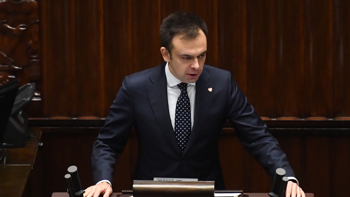 Andrzej Domański, minister finansów w rządzie Donalda Tuska mówił o deficycie w budżecie na 2024 rok