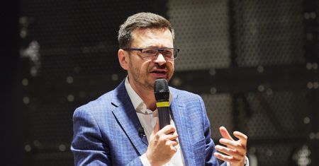 Rosyjski opozycjonista bez obywatelstwa. Nie może wrócić do kraju