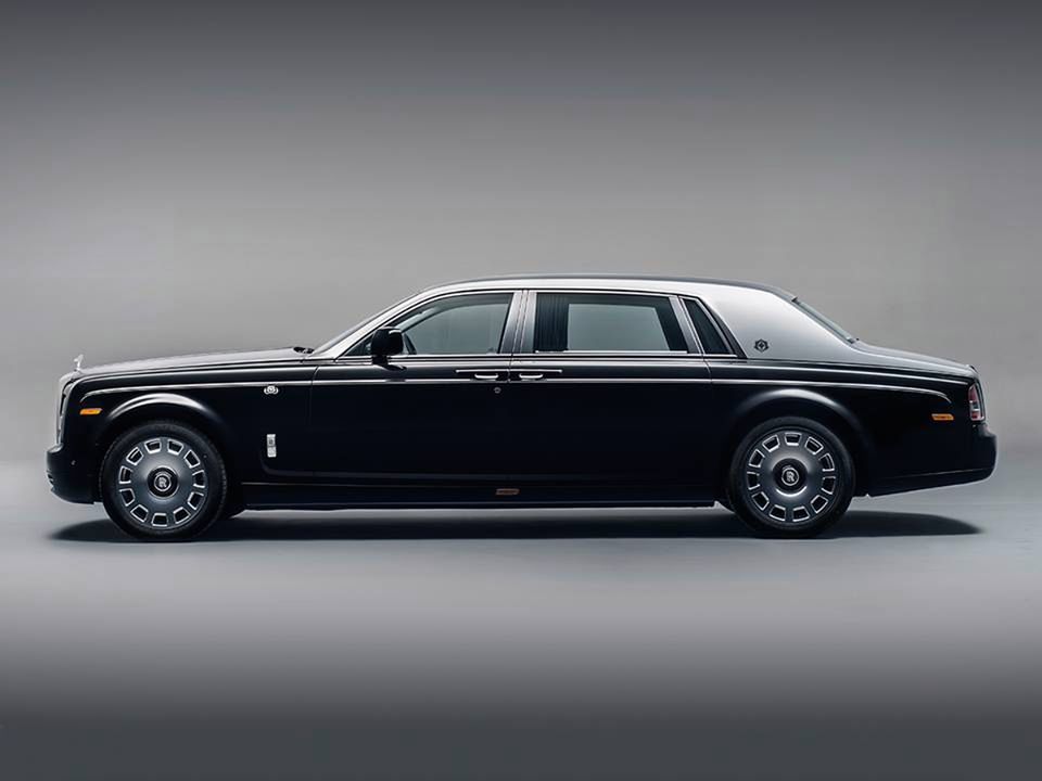 [h2]Rolls-Royce Phantom Zahra[/h2]