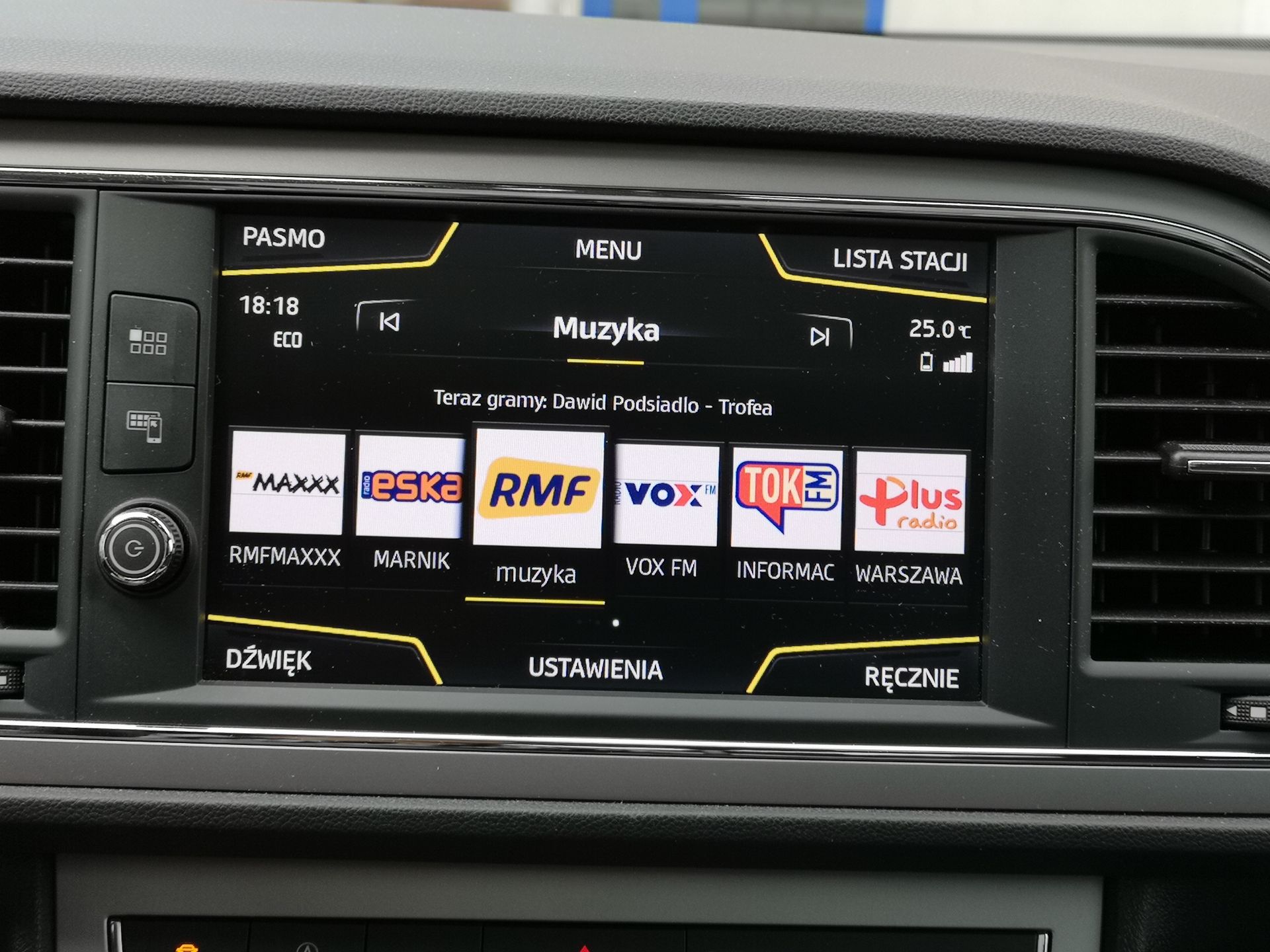 Seat Leon ST Xcellence: Wirtualny kokpit i system BeatsAudio w aucie za rozsądną cenę 10