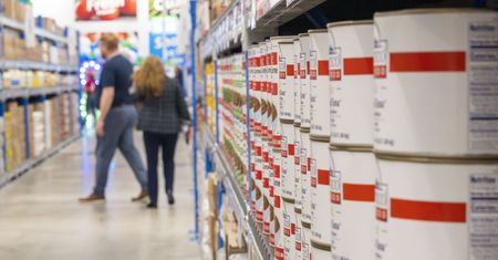 Inflacja w kwietniu nieco wyższa od wstępnych szacunków. Duży bank zabrał głos