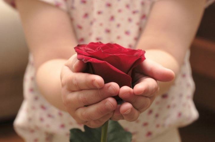 Najpiękniejsze życzenia na 50 URODZINY dla kobiety i mężczyzny. Mądre wiersze na 50-tkę, śmieszne, poważne życzenia na 50-tkę! 13.08.21