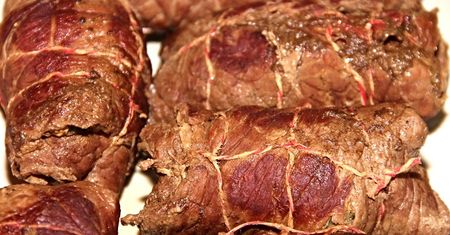 Szkodliwy tlenek etylenu w mięsie. Kilkadziesiąt wycofanych produktów