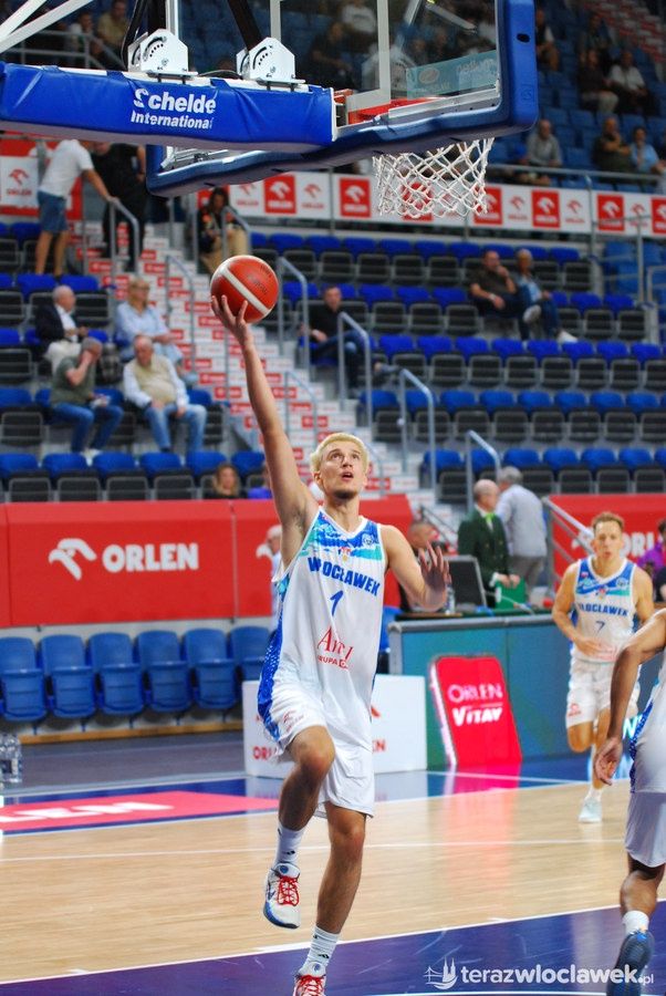 Zacięty mecz Anwilu z Syntainics MBC Weissenfels
