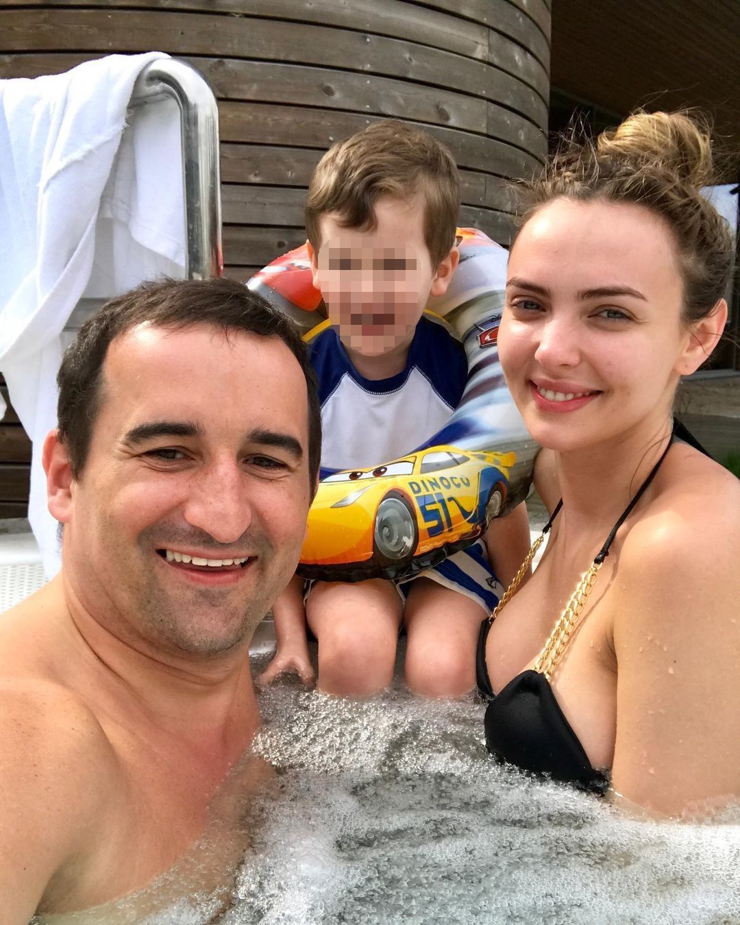Marcela Leszczak i Misiek Koterski dokazują nad polskim morzem 