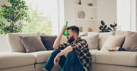 Piwo jest szkodliwe dla zdrowia. Sprawdź, czym grozi spożywanie