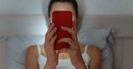 Deinfluencerzy stają się coraz popularniejsi. Nowy trend na Instagramie i TikToku