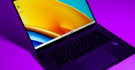 Testujemy premierowego Huawei MateBook 16s – czyżby poważny konkurent dla MacBooków Air za pół ich ceny?