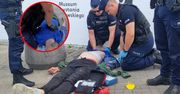 Spadł na oczach świadków. Dramatyczna akcja w centrum Warszawy