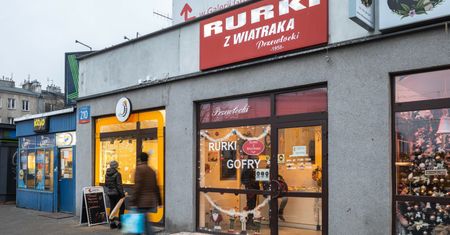 Słynna cukiernia w Warszawie została okradziona. Nagły zwrot akcji w sprawie