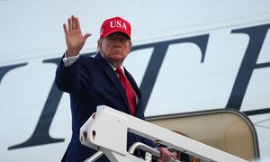 "Bardzo dobra decyzja". Trump komentuje zniesienie sankcji na Rosję