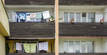 Zabronione na balkonie. Kary za szkody sięgają tysięcy złotych