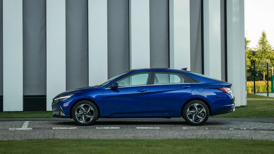Hyundai Elantra to jedno z najrozsądniej wycenionych aut w swojej klasie