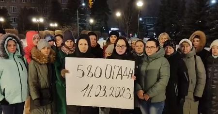 Apelują do Putina. " Przestań wysyłać ich na rzeź"