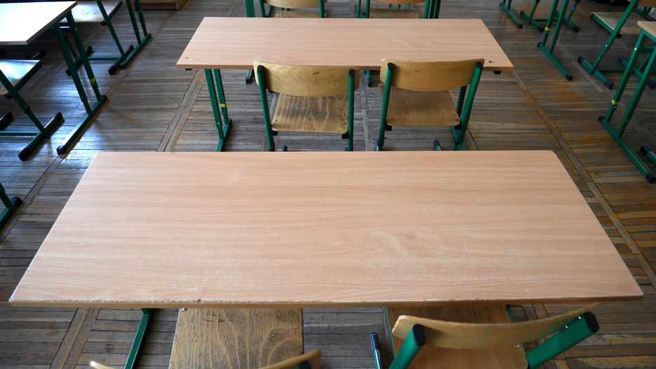 pusta klasa w szkoleDarek Delmanowiczboisko, edukacja, edukcja, klasa, koronawirus, pusta , szkole podstawowej, szko�a, szko�a podstawowa