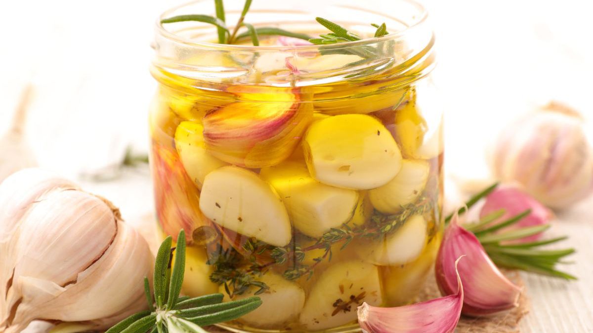 Konfitowany czosnek - Pyszności